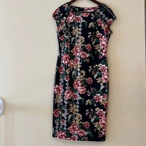 Floral bodycon dress size 8